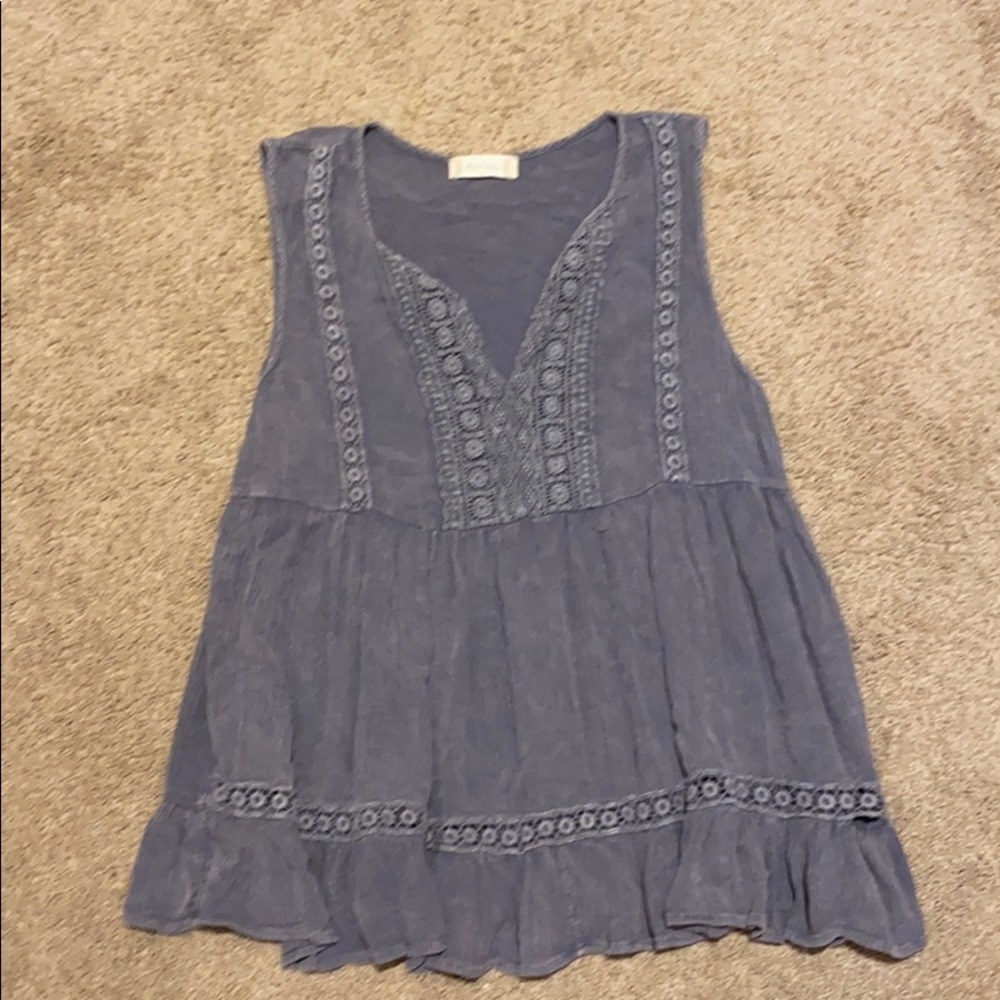 altard state top-size small-grey-never worn
